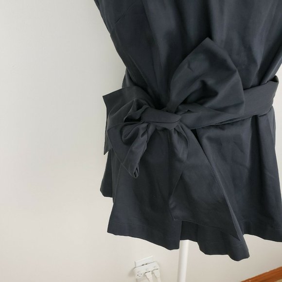 Brooks Brothers Peplum Sleeveless Top - Picture 2 of 7